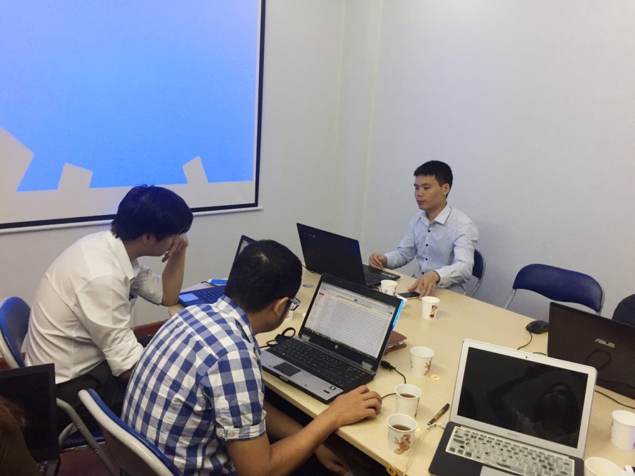 Crmviet tư vấn cho khách hàng sử dụng phần mềm