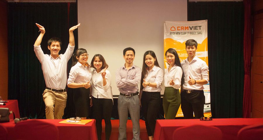 tuyển dụng nhân viên crmviet